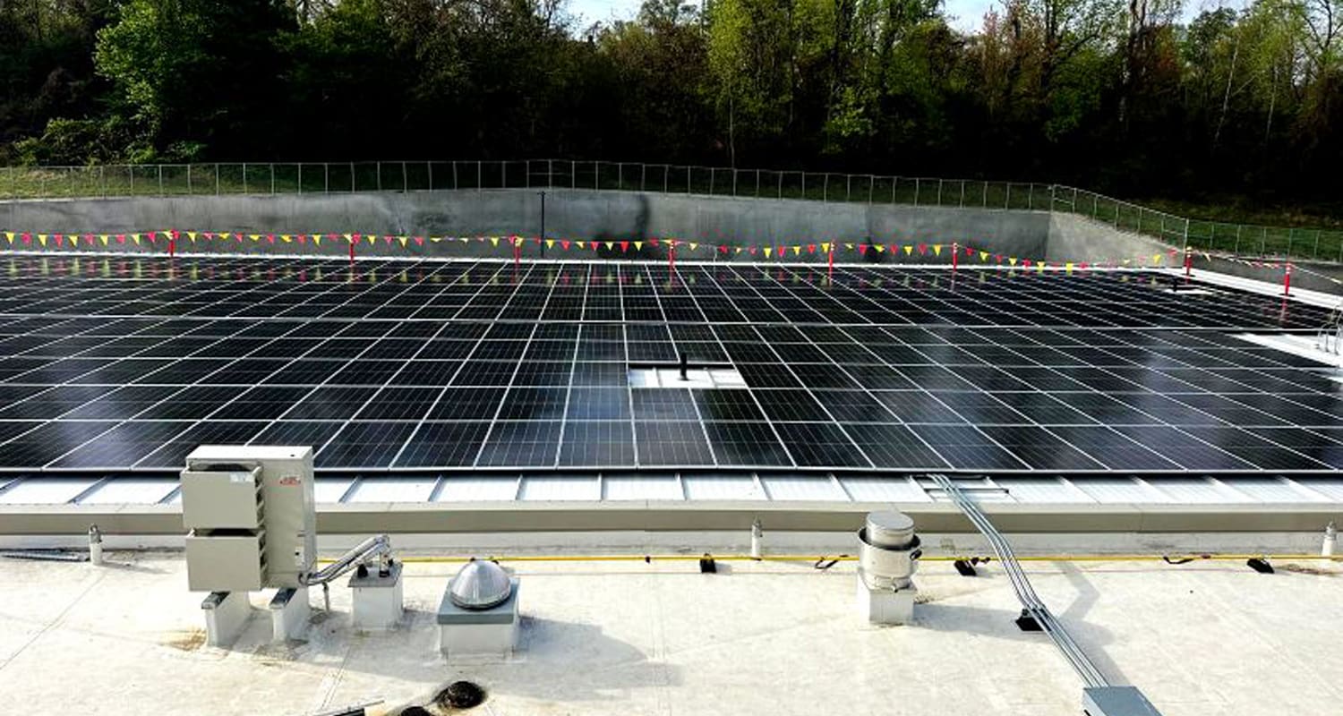 Conseil climatique : L’énergie solaire et le stockage par batteries offrent à l’Australie une protection contre les fluctuations mensuelles du prix des carburants, qui s’élèvent à 1 milliard de dollars australiens.