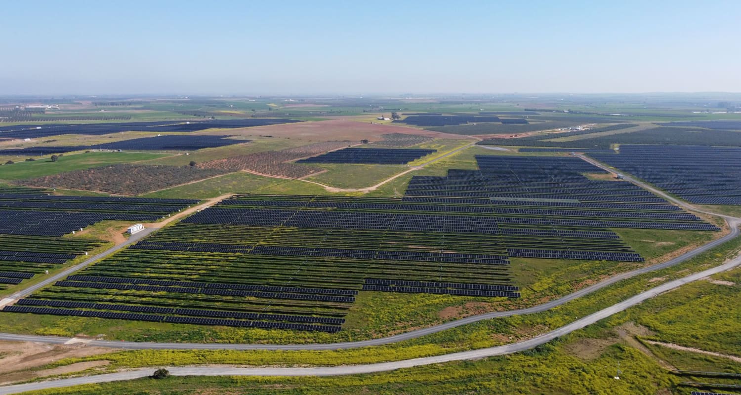 Le réseau électrique de Mongolie intérieure transmet de l'électricité à Hainan pour la première fois