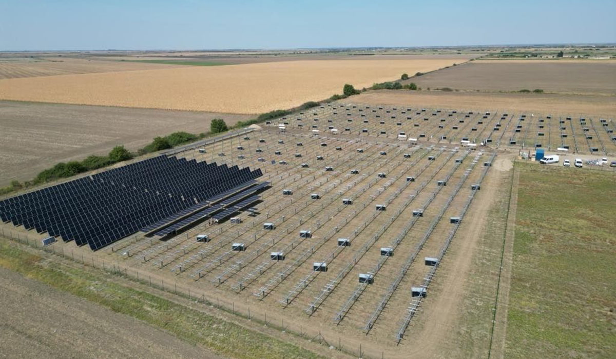 La grosse commande de l'Égypte : 2 GW de panneaux photovoltaïques et un projet de stockage d'énergie de 1,1 GWh